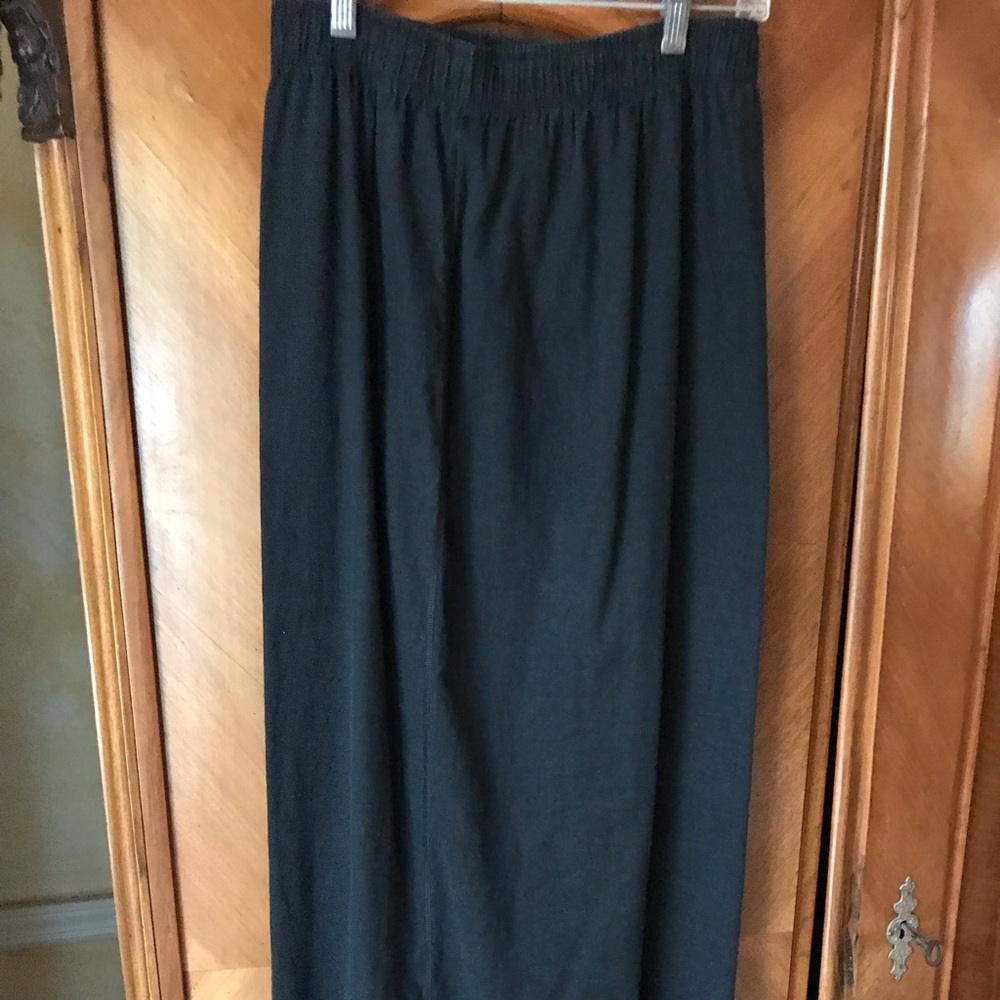 Christa de Carouge designer slim blk linen skirt
